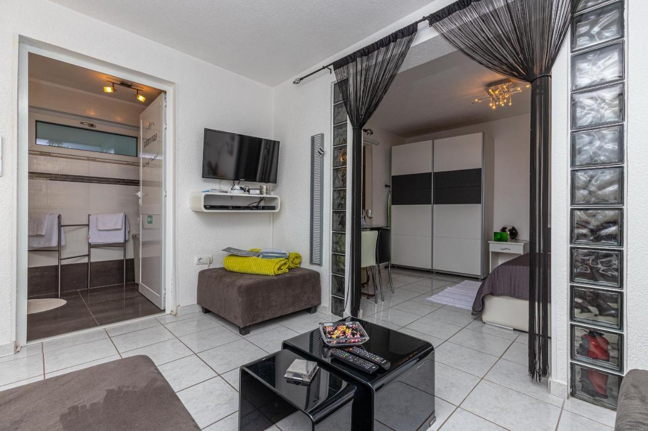 Apartment Lana Crikvenica Ngoại thất bức ảnh