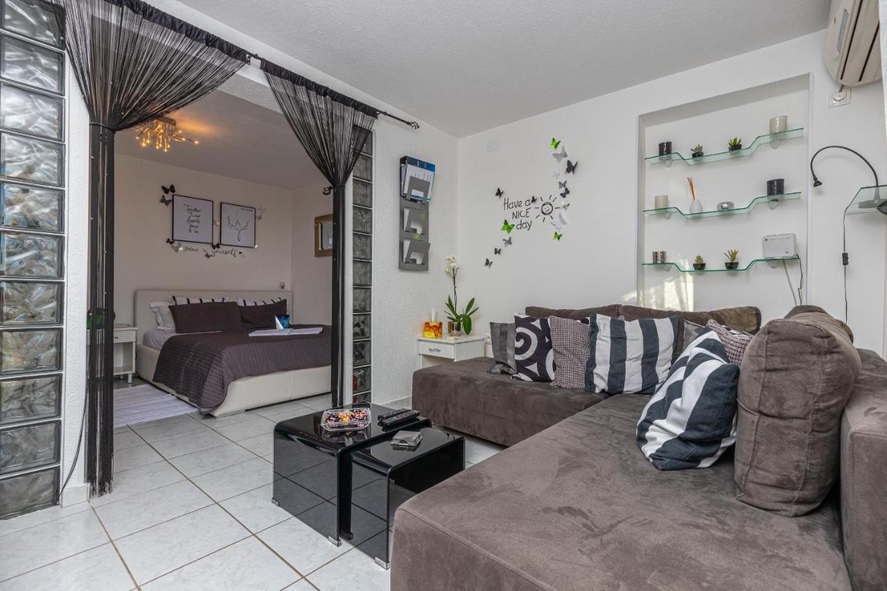 Apartment Lana Crikvenica Ngoại thất bức ảnh