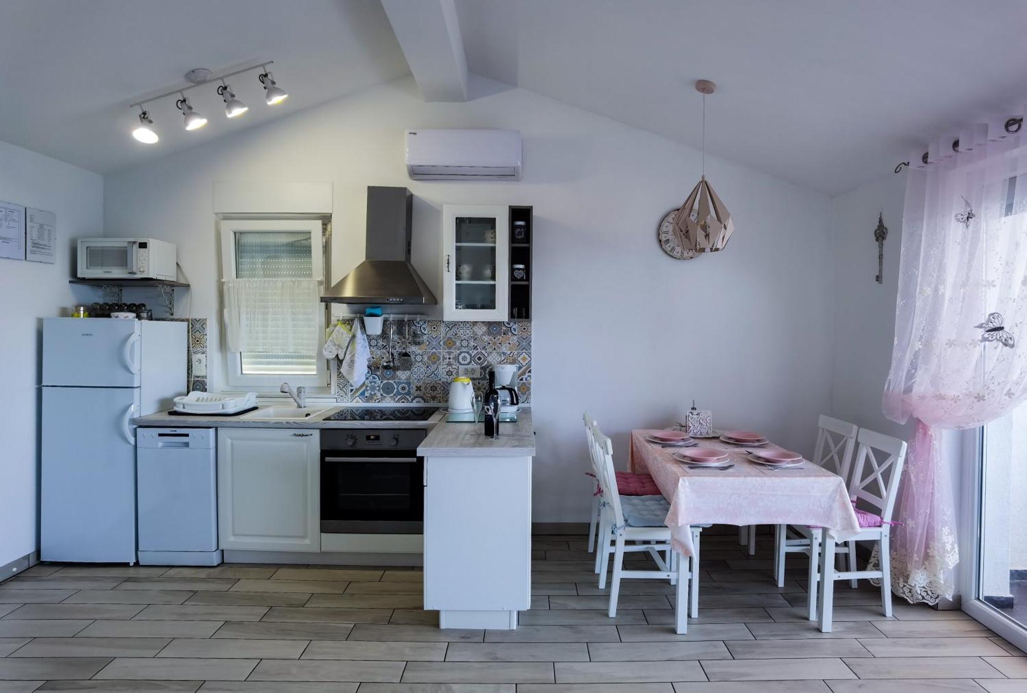 Apartment Lana Crikvenica Ngoại thất bức ảnh