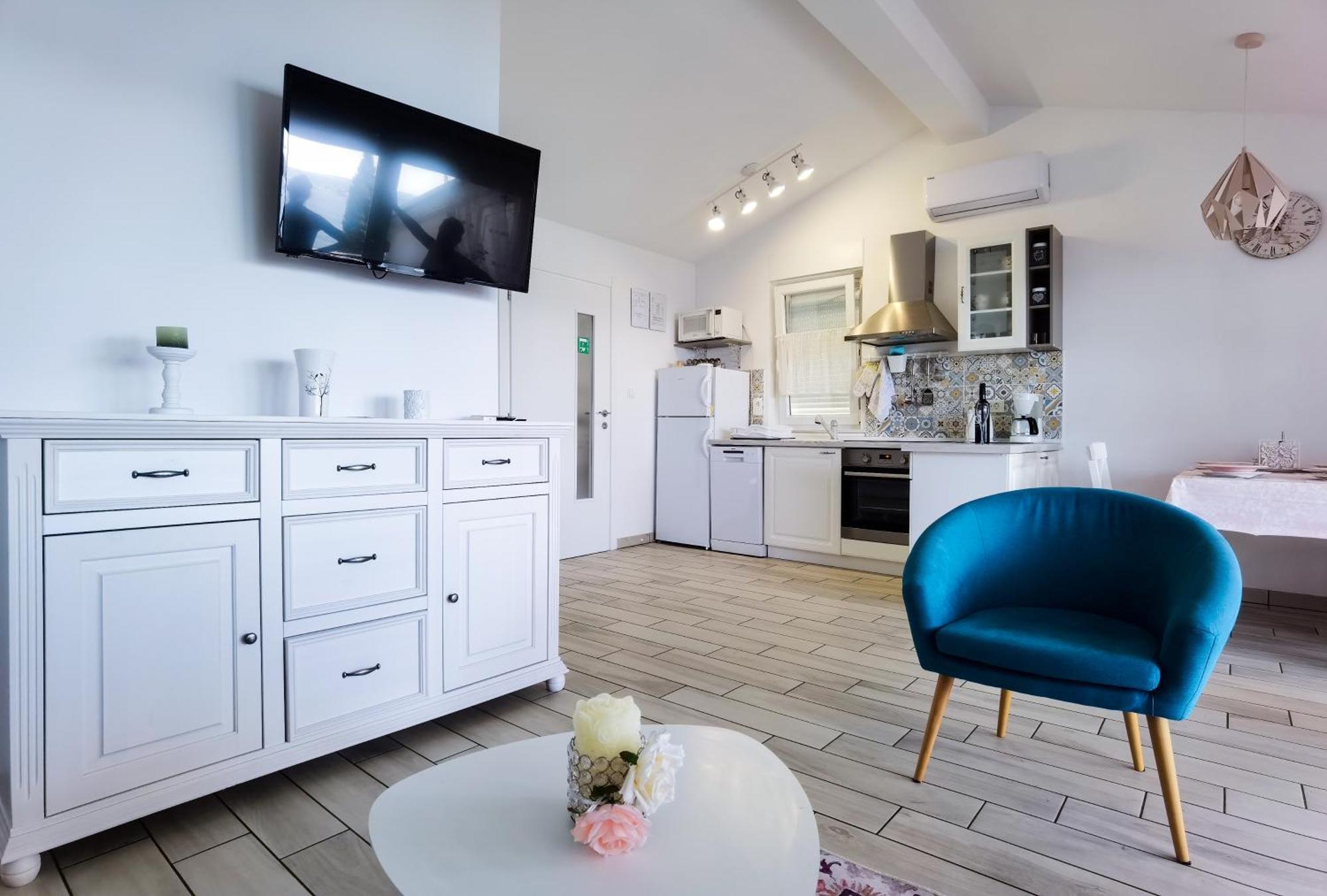 Apartment Lana Crikvenica Ngoại thất bức ảnh